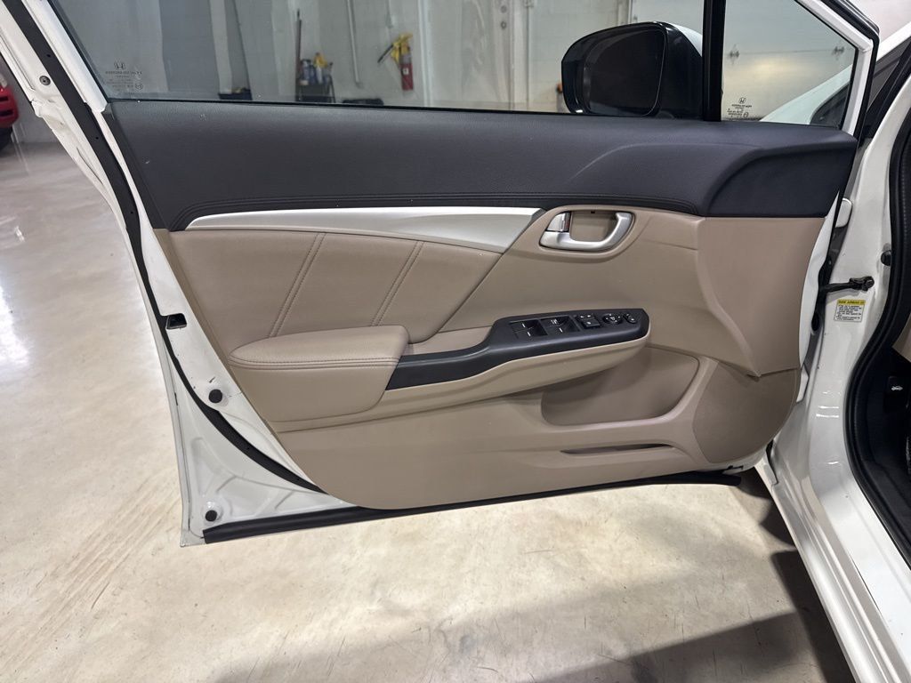 2015 Honda Civic Sedan 4dr CVT EX-L - 23008516 - 31