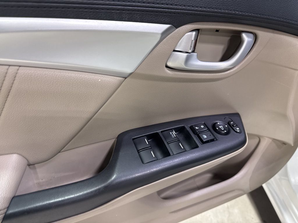 2015 Honda Civic Sedan 4dr CVT EX-L - 23008516 - 32