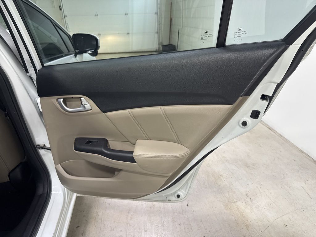 2015 Honda Civic Sedan 4dr CVT EX-L - 23008516 - 41