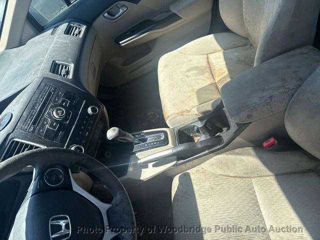 2015 Honda Civic Sedan 4dr CVT LX - 22929024 - 14