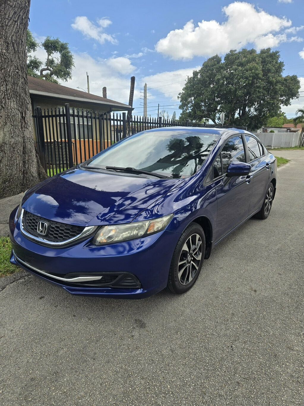 2015 Honda Civic Sedan 4dr CVT LX - 23011812 - 5