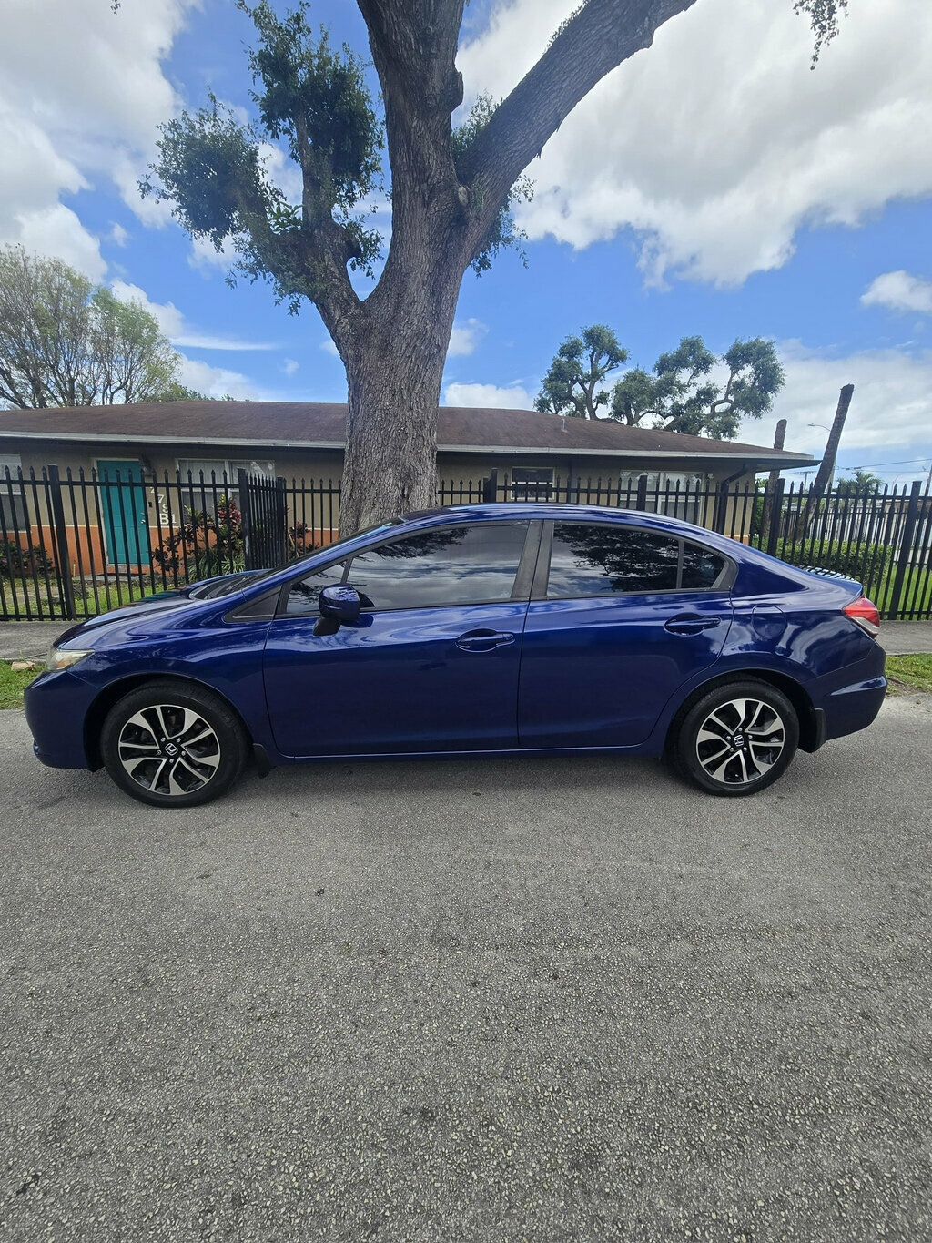 2015 Honda Civic Sedan 4dr CVT LX - 23011812 - 7