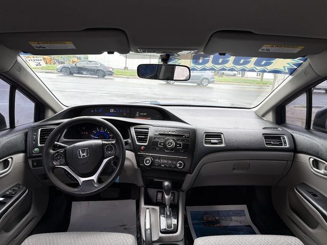 2015 Honda Civic Sedan 4dr CVT LX - 23056549 - 18