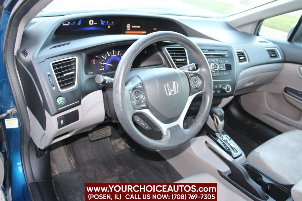 2015 Honda Civic Sedan 4dr CVT LX - 22216297 - 14