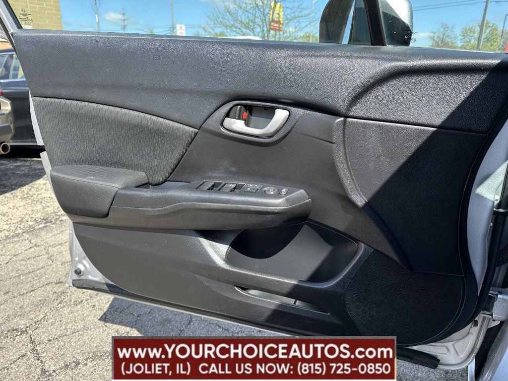 2015 Honda Civic Sedan 4dr CVT LX - 22833704 - 10