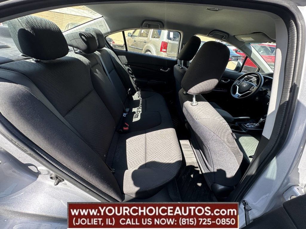 2015 Honda Civic Sedan 4dr CVT LX - 22833704 - 17