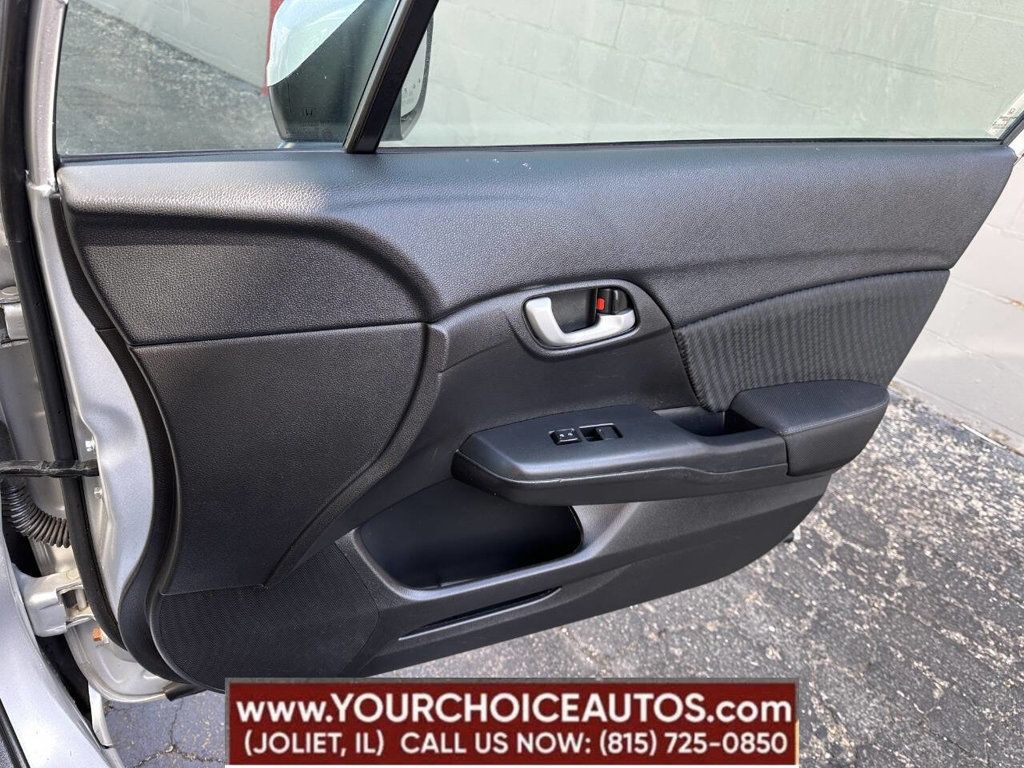 2015 Honda Civic Sedan 4dr CVT LX - 22833704 - 19