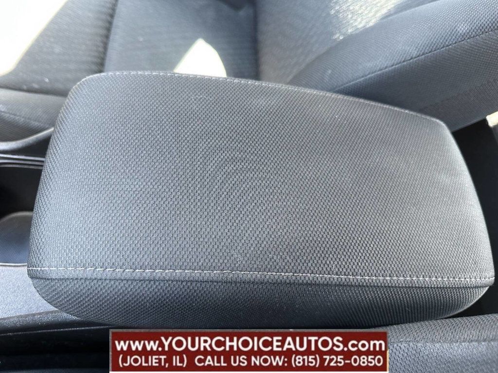 2015 Honda Civic Sedan 4dr CVT LX - 22833704 - 36