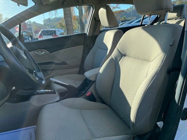 2015 Honda Civic Sedan 4dr CVT LX - 22951159 - 5
