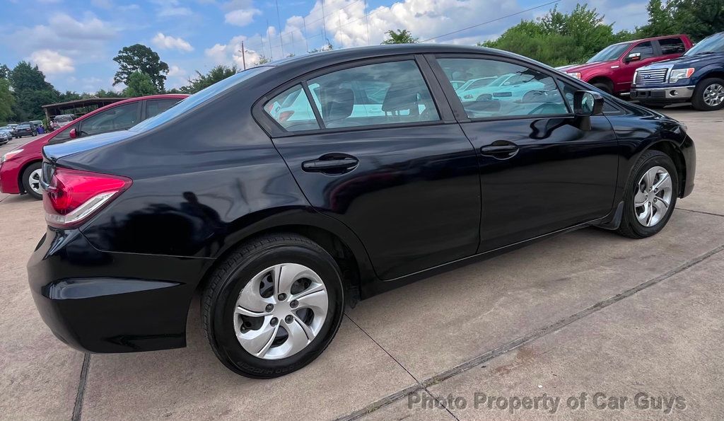 2015 Honda Civic Sedan 4dr CVT LX - 22478483 - 5