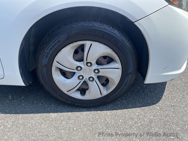 2015 Honda Civic Sedan 4dr CVT LX - 23046769 - 10