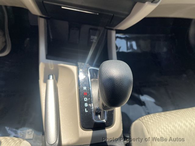 2015 Honda Civic Sedan 4dr CVT LX - 23046769 - 19