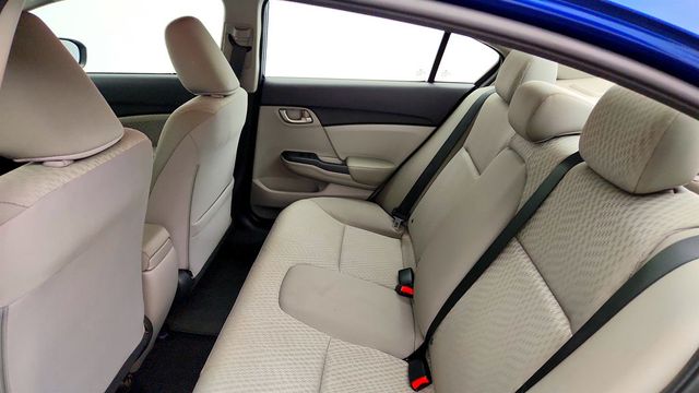 2015 Honda Civic Sedan 4dr CVT LX - 23054749 - 19