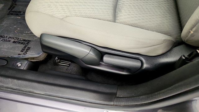 2015 Honda Civic Sedan 4dr CVT LX - 23057873 - 10