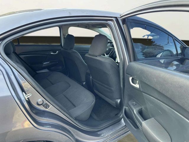 2015 Honda Civic Sedan 4dr CVT SE - 22986779 - 16