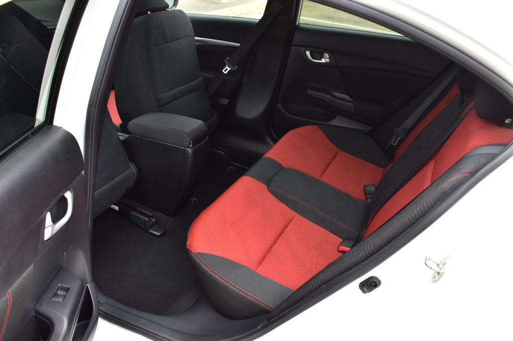 2015 Honda Civic Si photo 18