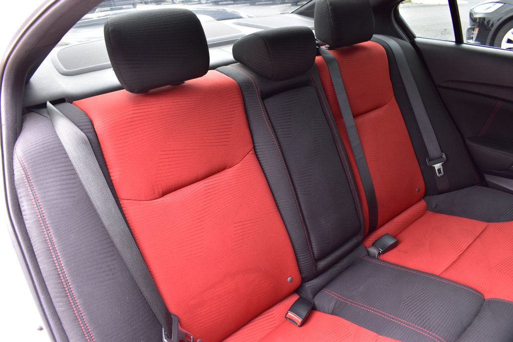 2015 Honda Civic Si photo 20