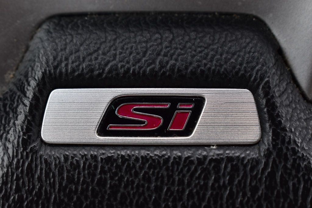 2015 Honda Civic Si photo 39