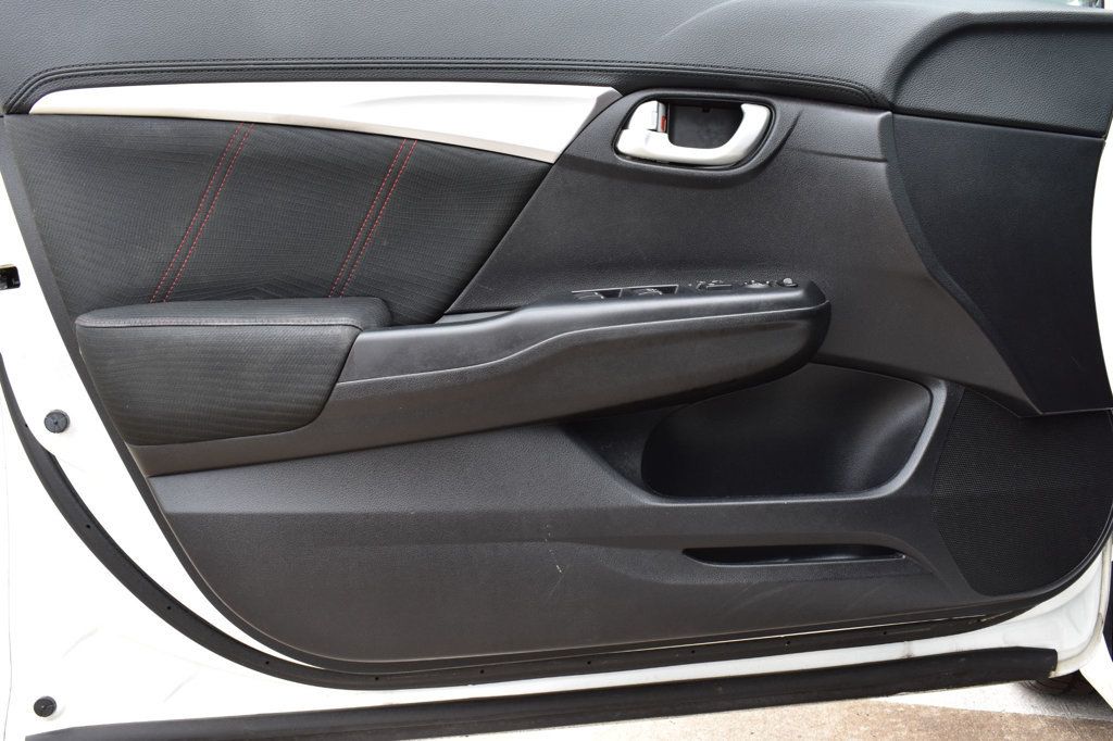 2015 Honda Civic Si photo 40