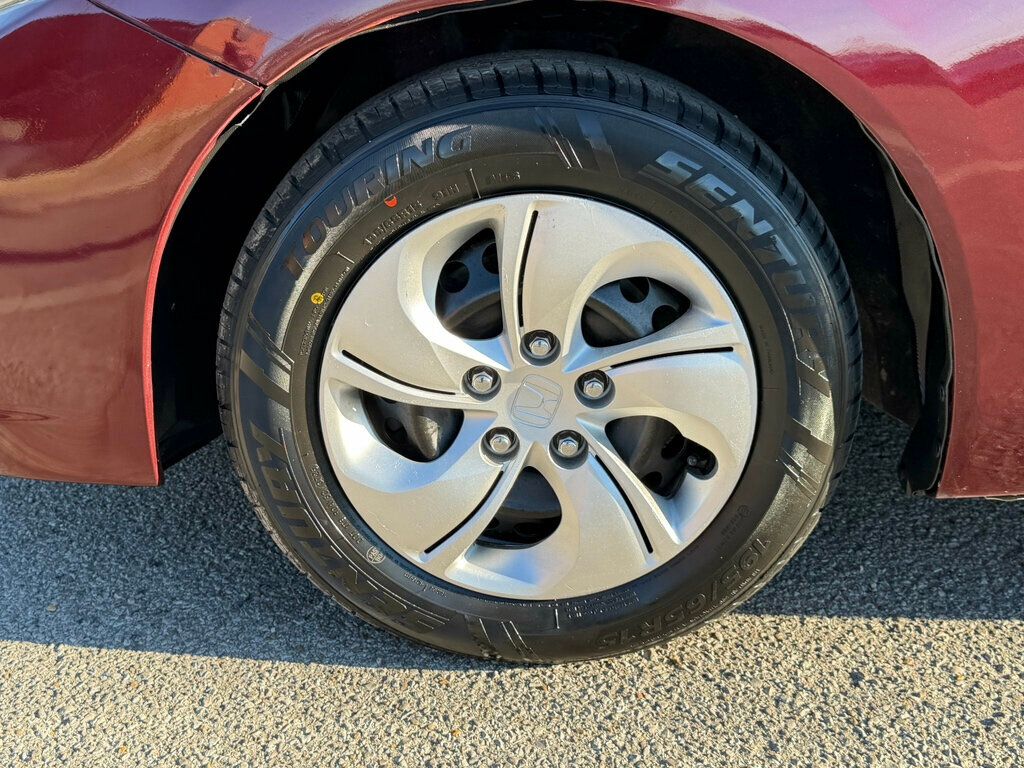 2015 Honda Civic Sedan ** 4 NEW TIRES!! ** - 22982465 - 32