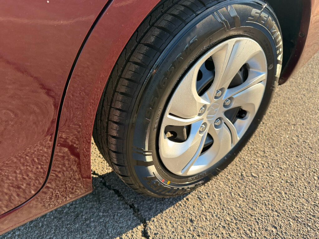 2015 Honda Civic Sedan ** 4 NEW TIRES!! ** - 22982465 - 33