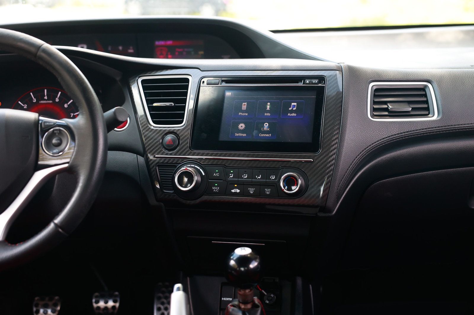 2015 Honda Civic Si photo 34