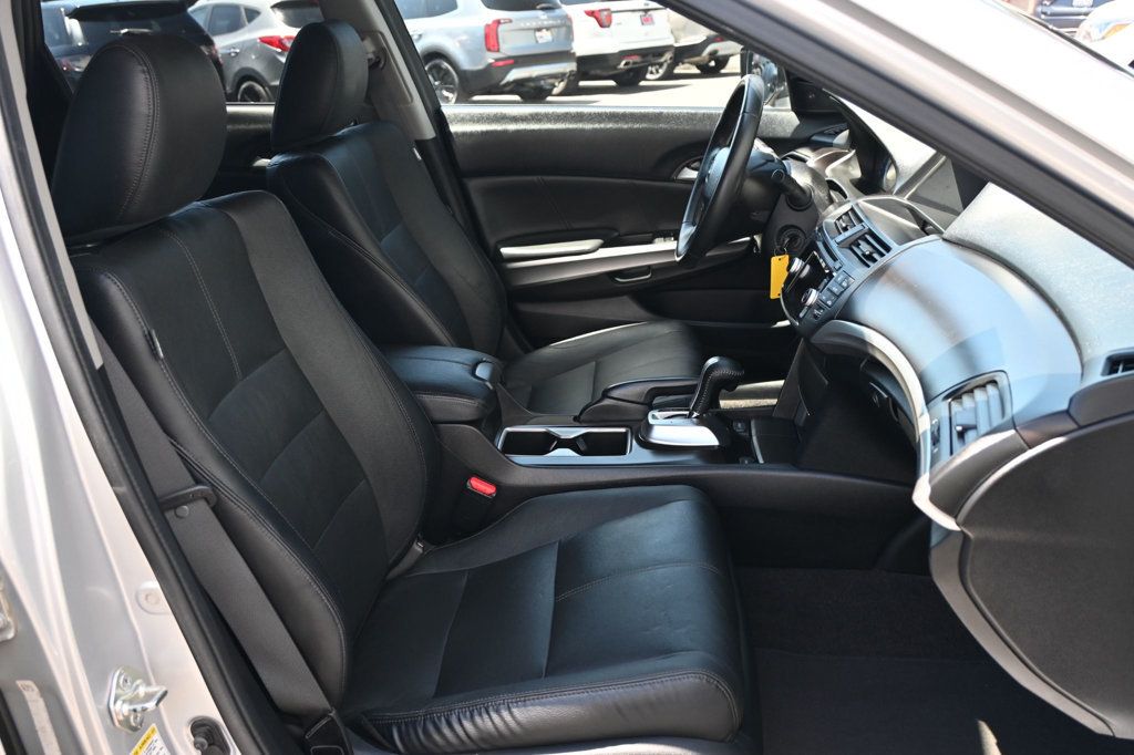 2015 Honda Crosstour EX-L photo 12