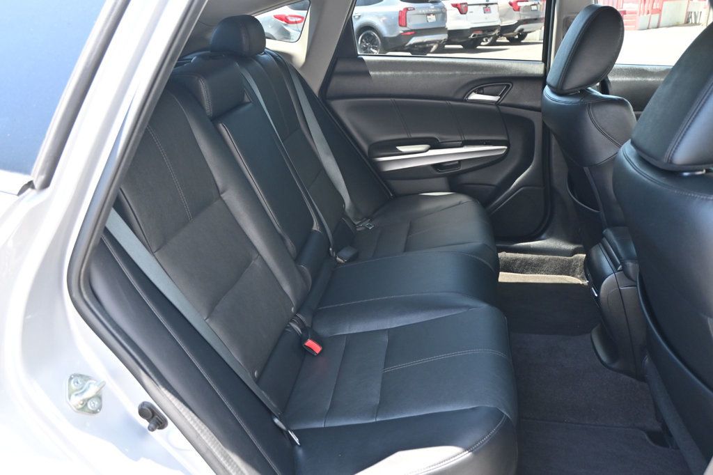 2015 Honda Crosstour EX-L photo 13
