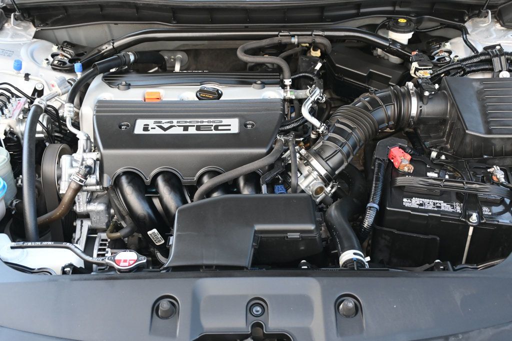 2015 Honda Crosstour EX-L photo 16