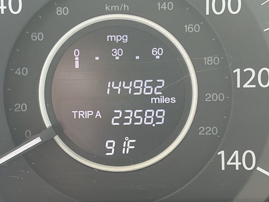 Honda CR-V photo 16