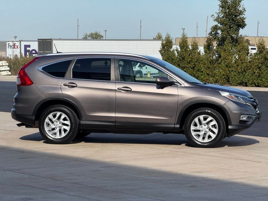 2015 Honda CR-V EX photo 4
