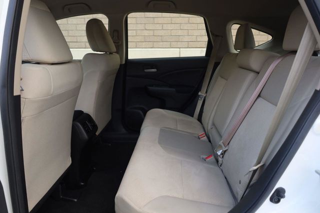 2015 Honda CR-V LX - 23064948 - 17
