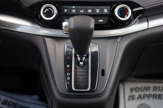 2015 Honda CR-V LX - 23064948 - 35