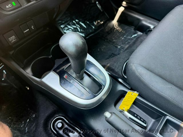 2015 Honda Fit  - 23033290 - 19