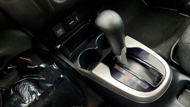 2015 Honda Fit 5dr Hatchback CVT EX - 23047463 - 16
