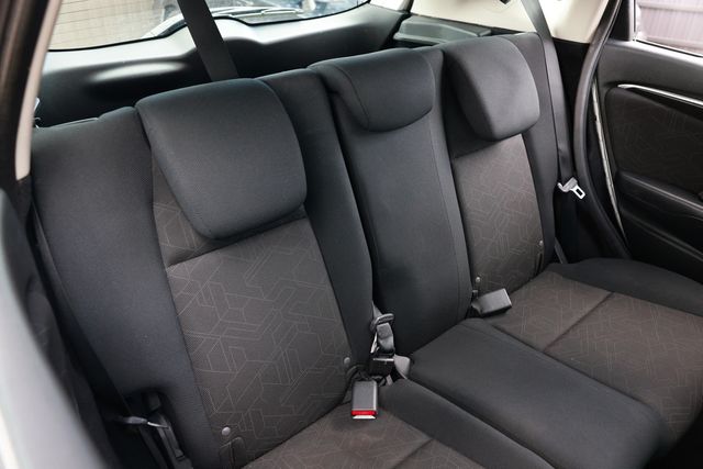 2015 Honda Fit 5dr Hatchback CVT EX-L - 23046063 - 16