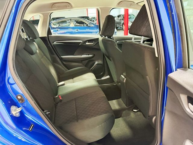 2015 Honda Fit 5dr Hatchback CVT LX - 22912507 - 30