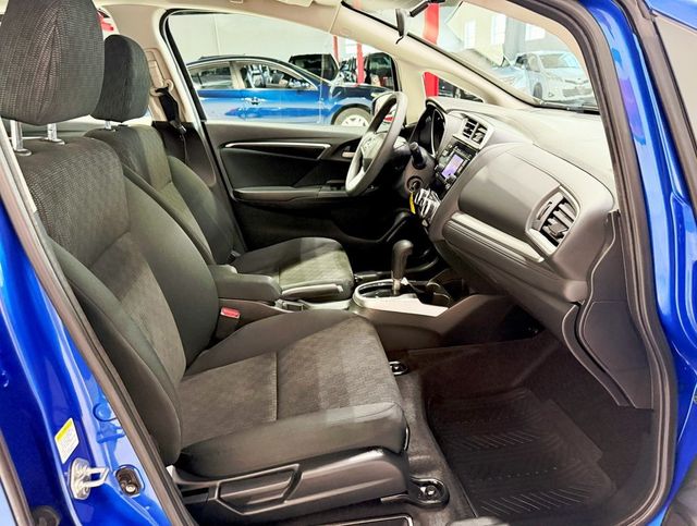 2015 Honda Fit 5dr Hatchback CVT LX - 22912507 - 32