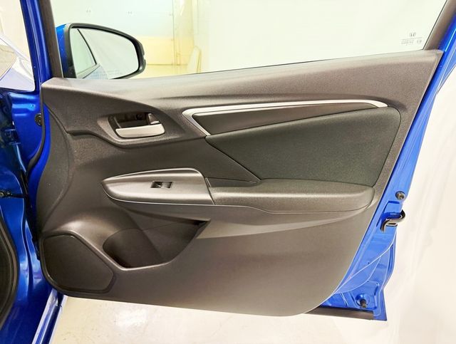 2015 Honda Fit 5dr Hatchback CVT LX - 22912507 - 33