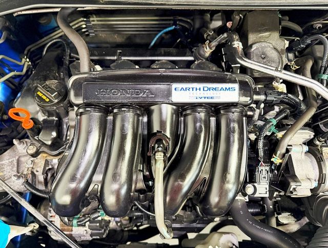 2015 Honda Fit 5dr Hatchback CVT LX - 22912507 - 35