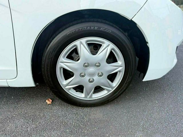 2015 Honda Fit 5dr Hatchback CVT LX - 22885622 - 15