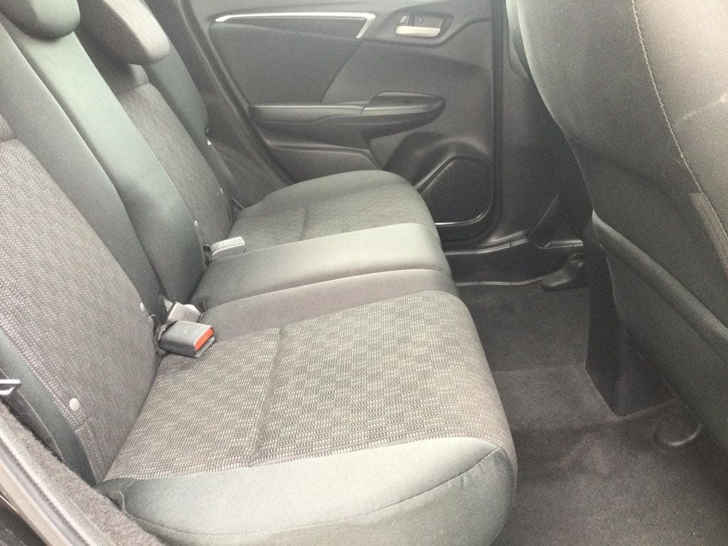 2015 Honda Fit LX Hatchback 4D - 22380240 - 21