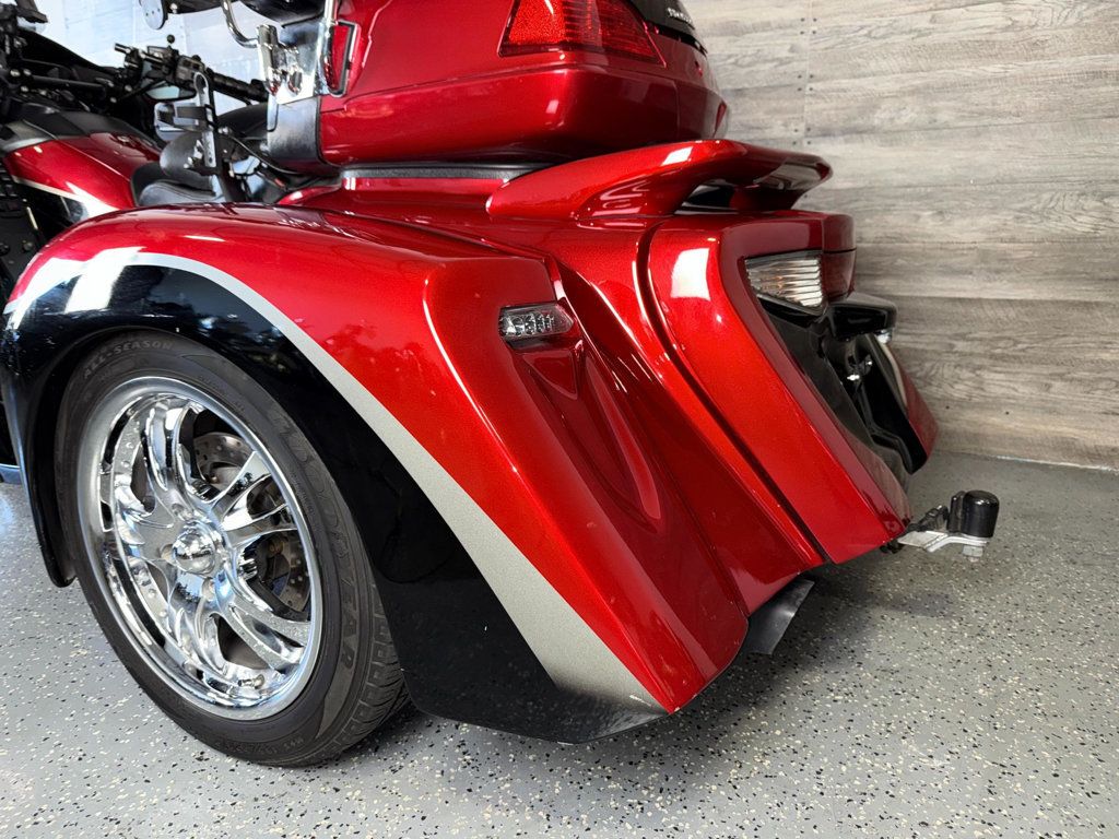 2015 Honda GL1800 Goldwing Trike SUPER CLEAN! - 22953087 - 13