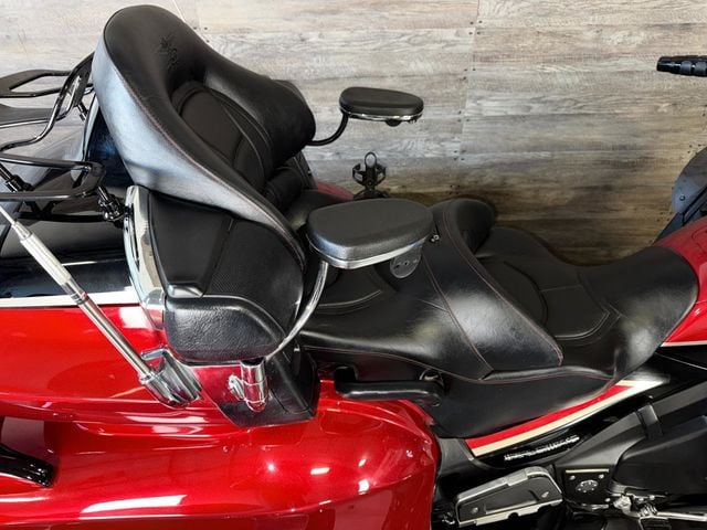 2015 Honda GL1800 Goldwing Trike SUPER CLEAN! - 22953087 - 7