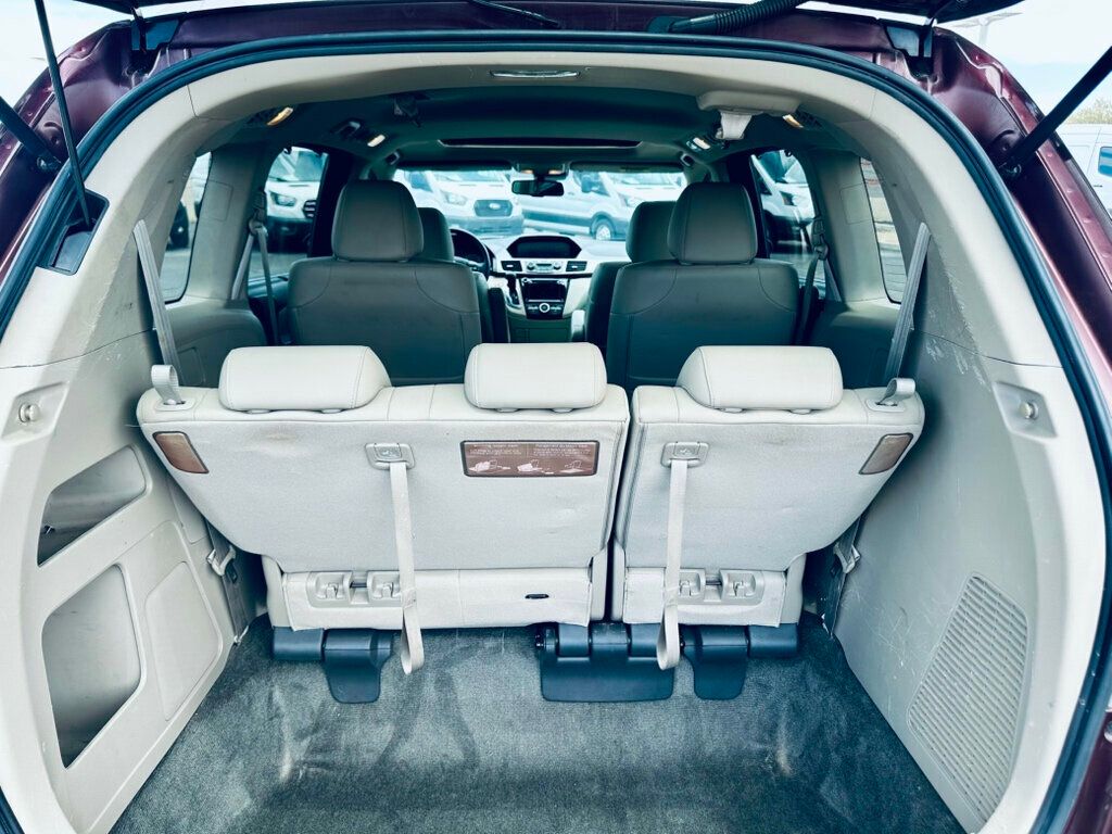 2015 Honda Odyssey EX-L photo 13