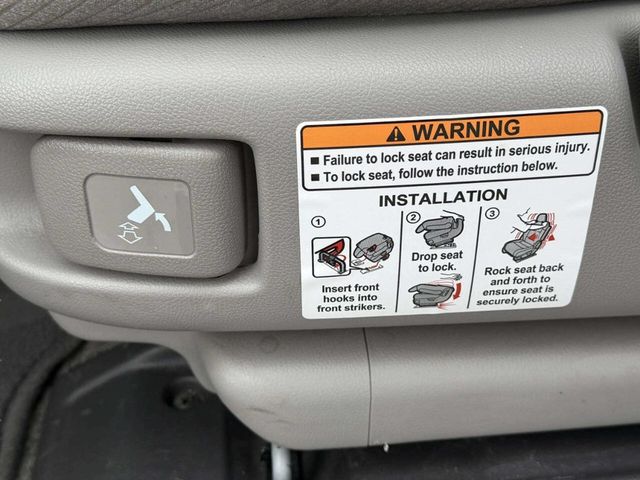 2015 Honda Odyssey 5dr EX - 22970616 - 21