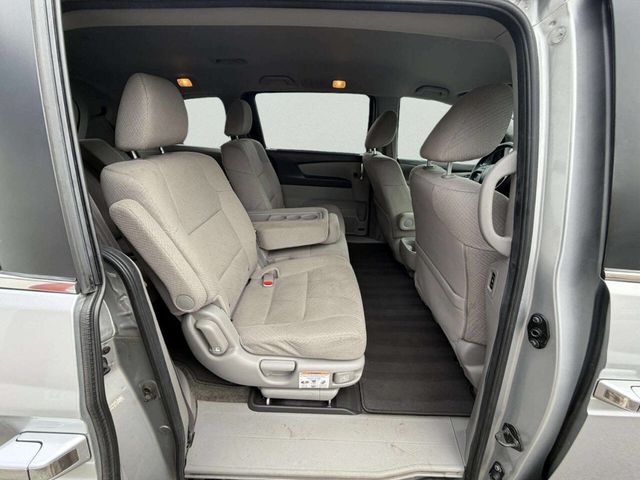 2015 Honda Odyssey 5dr EX - 22970616 - 24