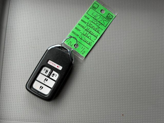 2015 Honda Odyssey 5dr EX - 22970616 - 53