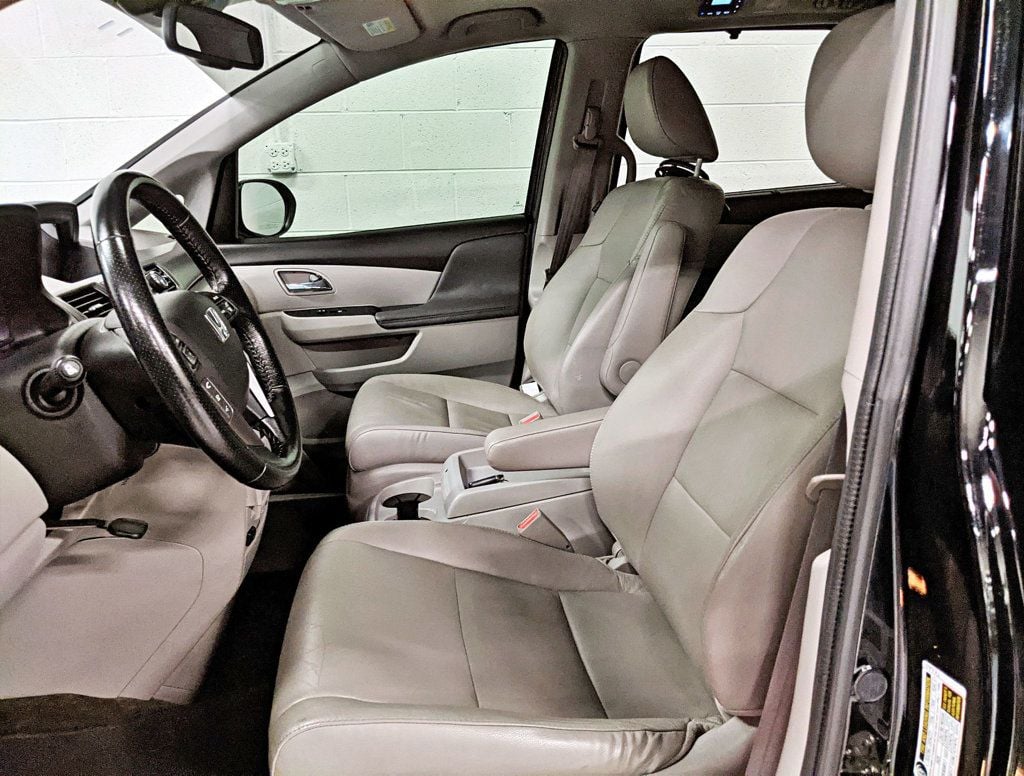 2015 Honda Odyssey 5dr EX-L - 22383754 - 12