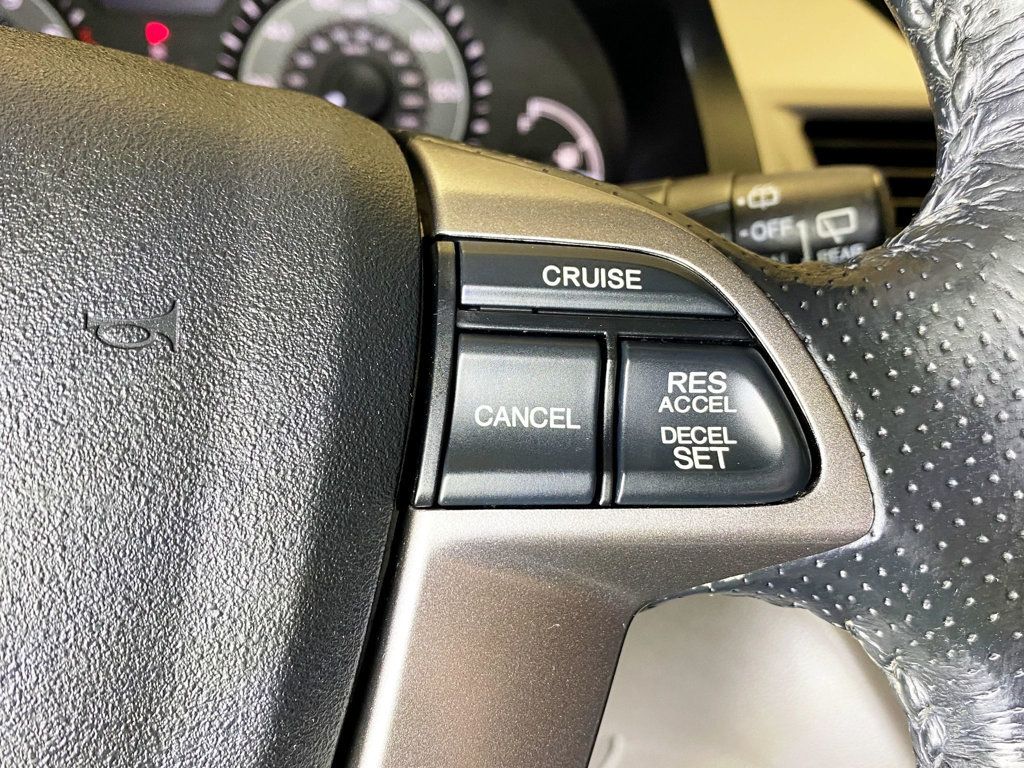 2015 Honda Odyssey 5dr EX-L - 22959069 - 27